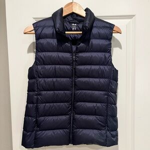 Uniqlo Navy Blue Puffer Vest